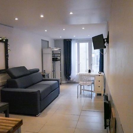 Le Studio - La Roquebrussanne Apartment Exterior foto