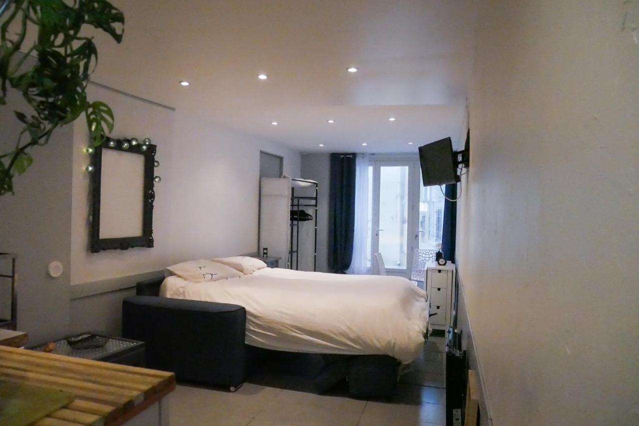 Le Studio - La Roquebrussanne Apartment Exterior foto